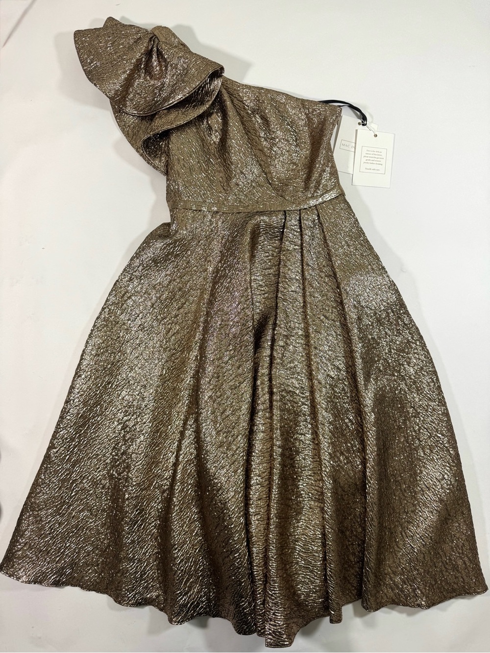 New Mac Duggal Gold One Shoulder Bow Midi Dress With Pockets - Picture 3 of 11